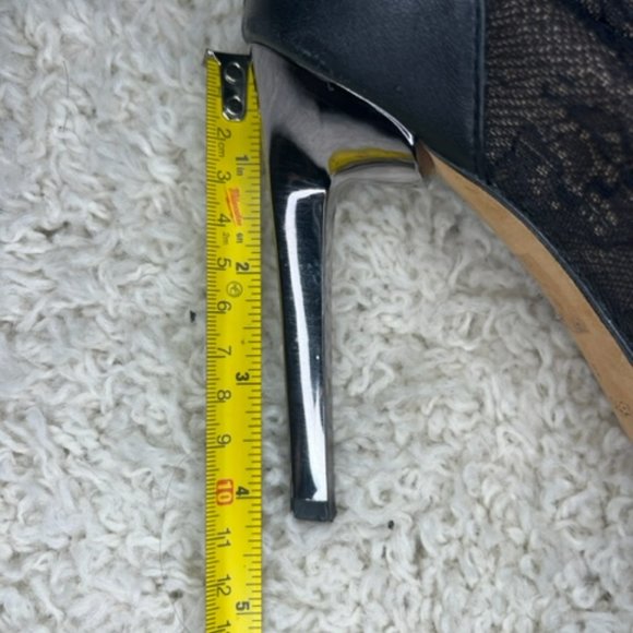 BCBG Maxazria Black Whim Lace Studded High Heel Booties Sz 6M - Picture 9 of 9